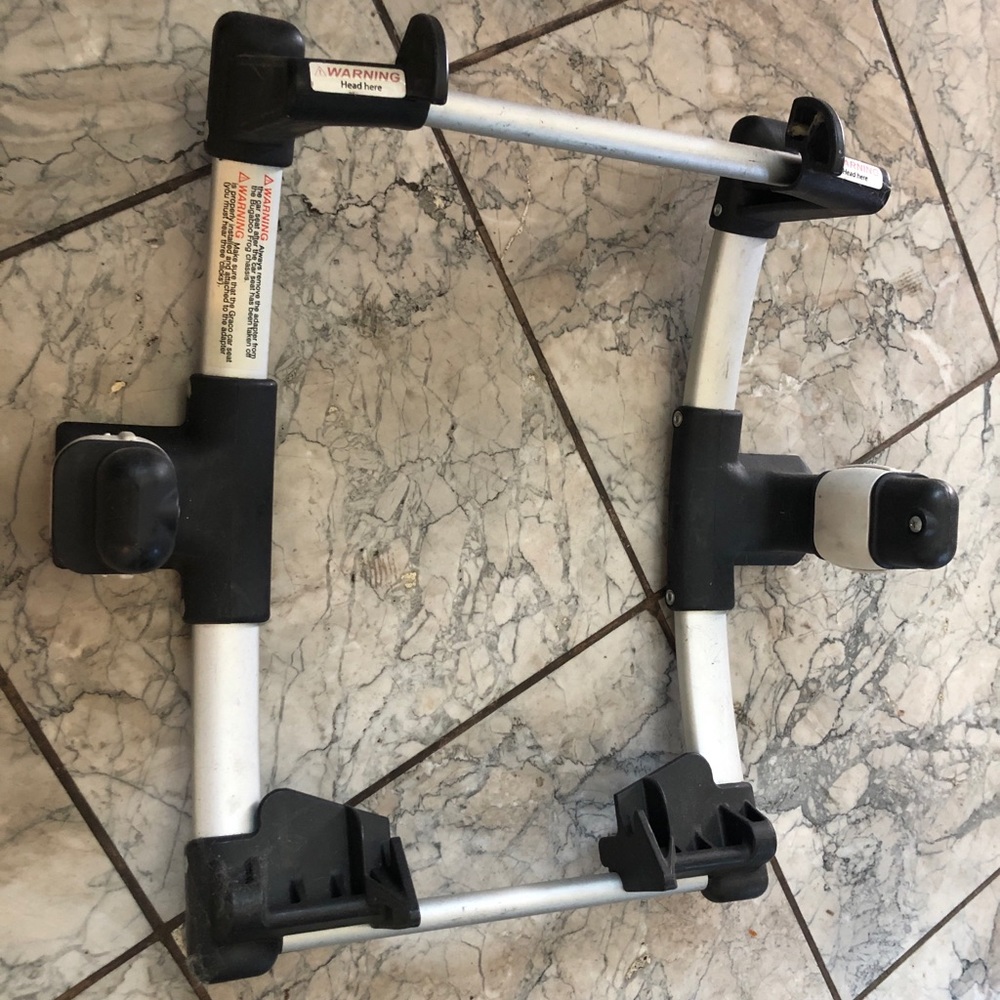 Graco car seat adaptor for Bugaboo Cameleon